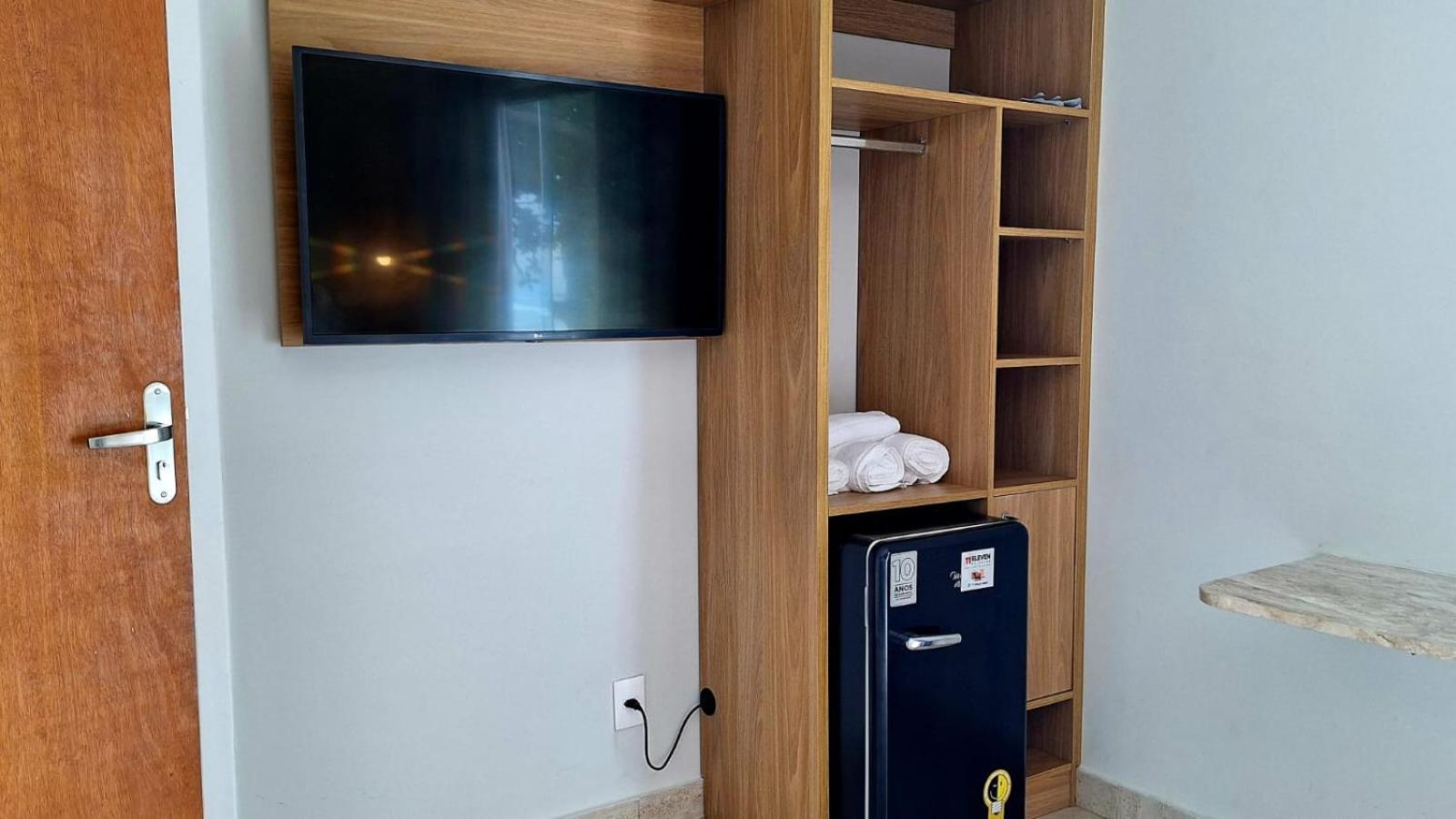 Casatua Pousada Juquei Esterno foto